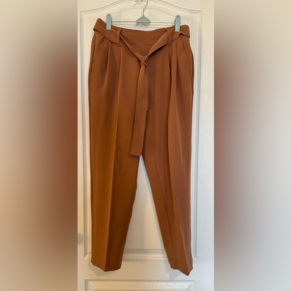 LOFT Outlet Elegant Tan Women's Chinos with Belt
